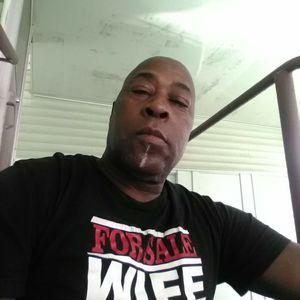 Meet your Posher, Gregory